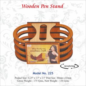 112021225 WOODEN PEN STAND
