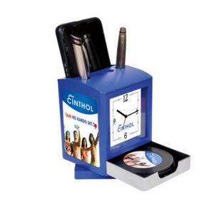 11202370*TABLE CLOCK WITH PEN STAND