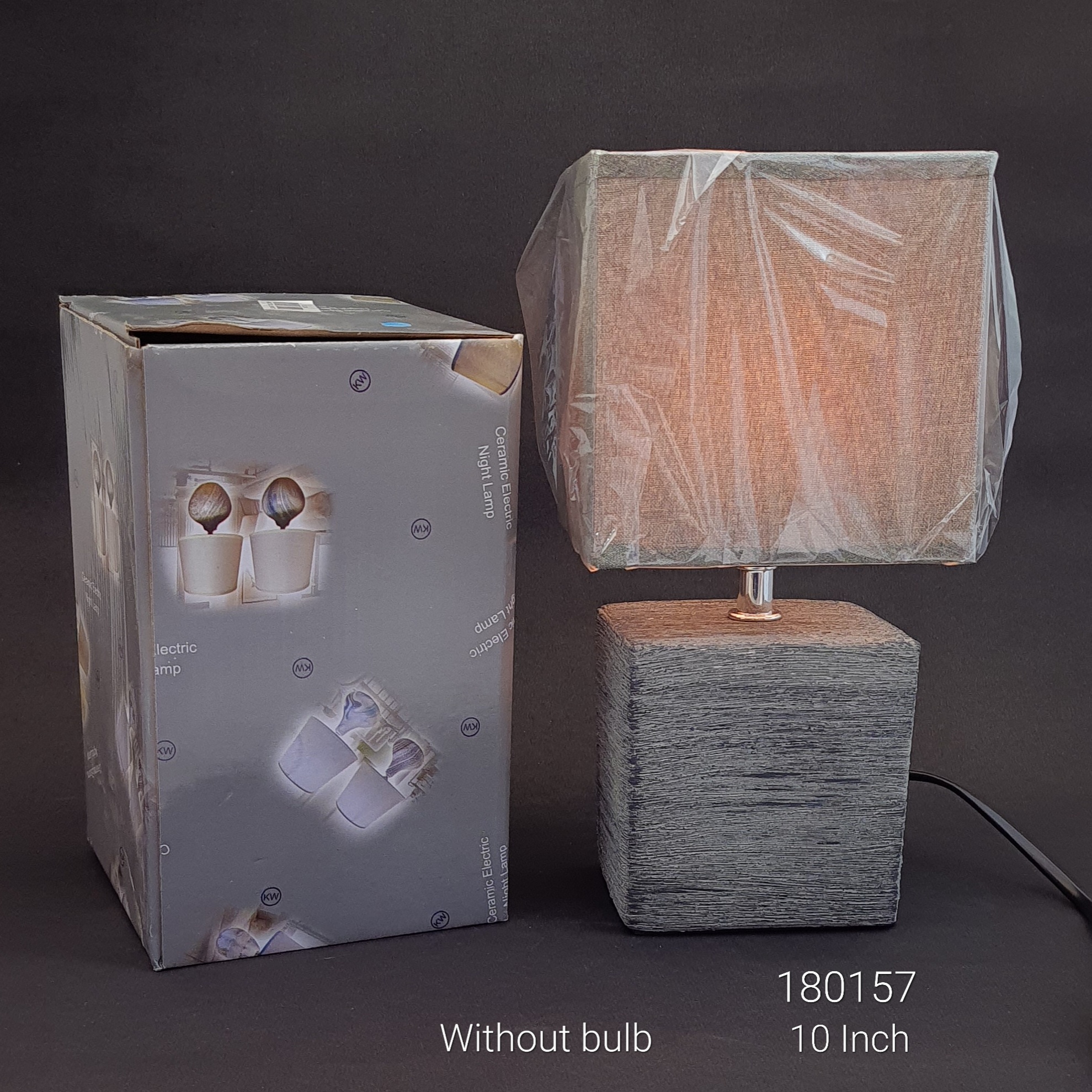 CERAMIC TABLE LAMP(36)*180157