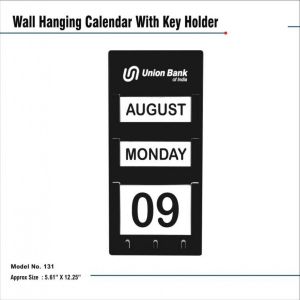 242022131*WALL HANGING CALENDAR WITH KEY HOLDER