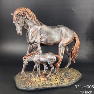 GRASS HORSE*331-H005