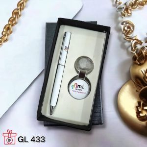 362023GL433*Pen & Keychain Set