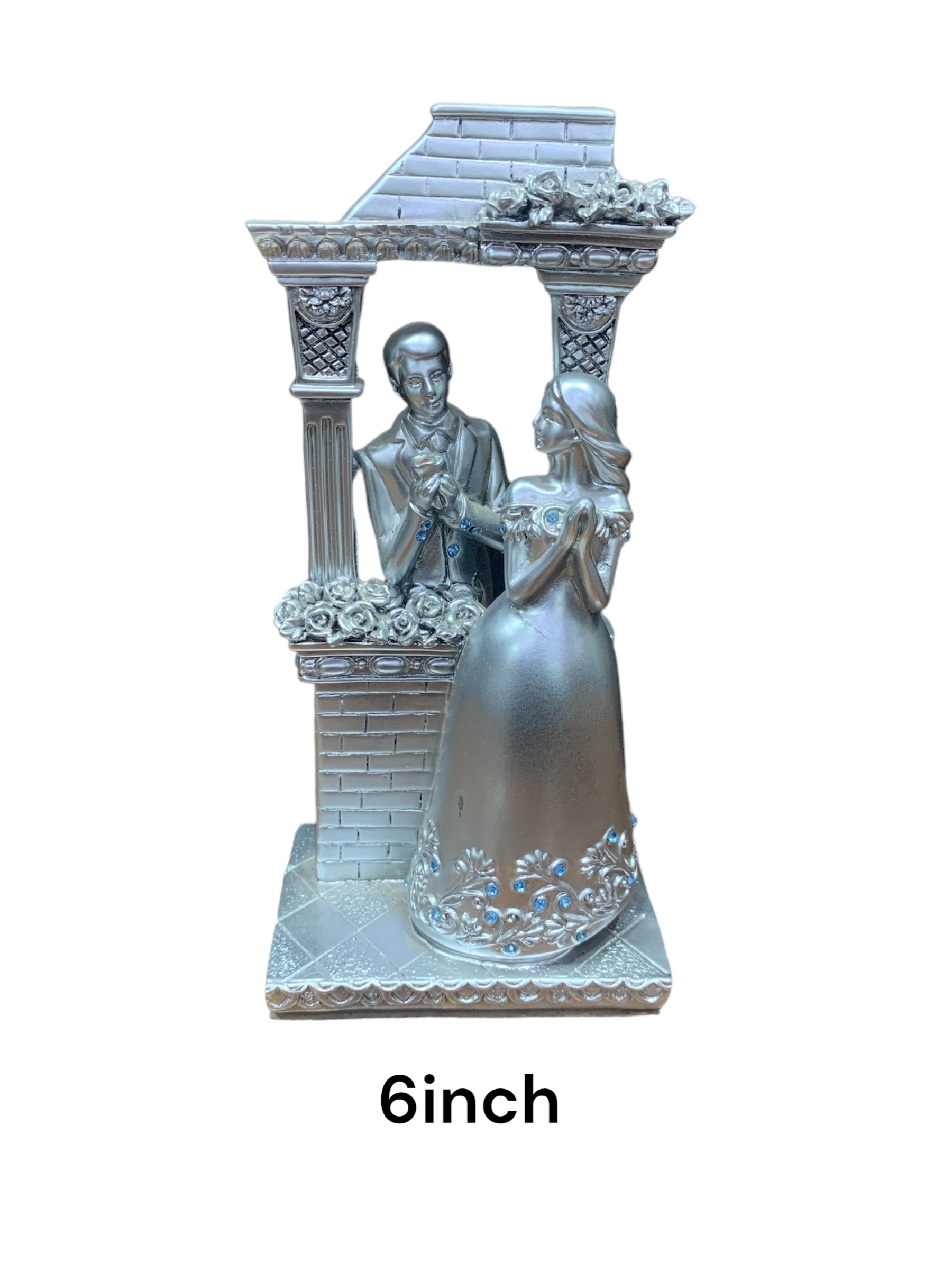 38308 (72)-SILVER COUPLE