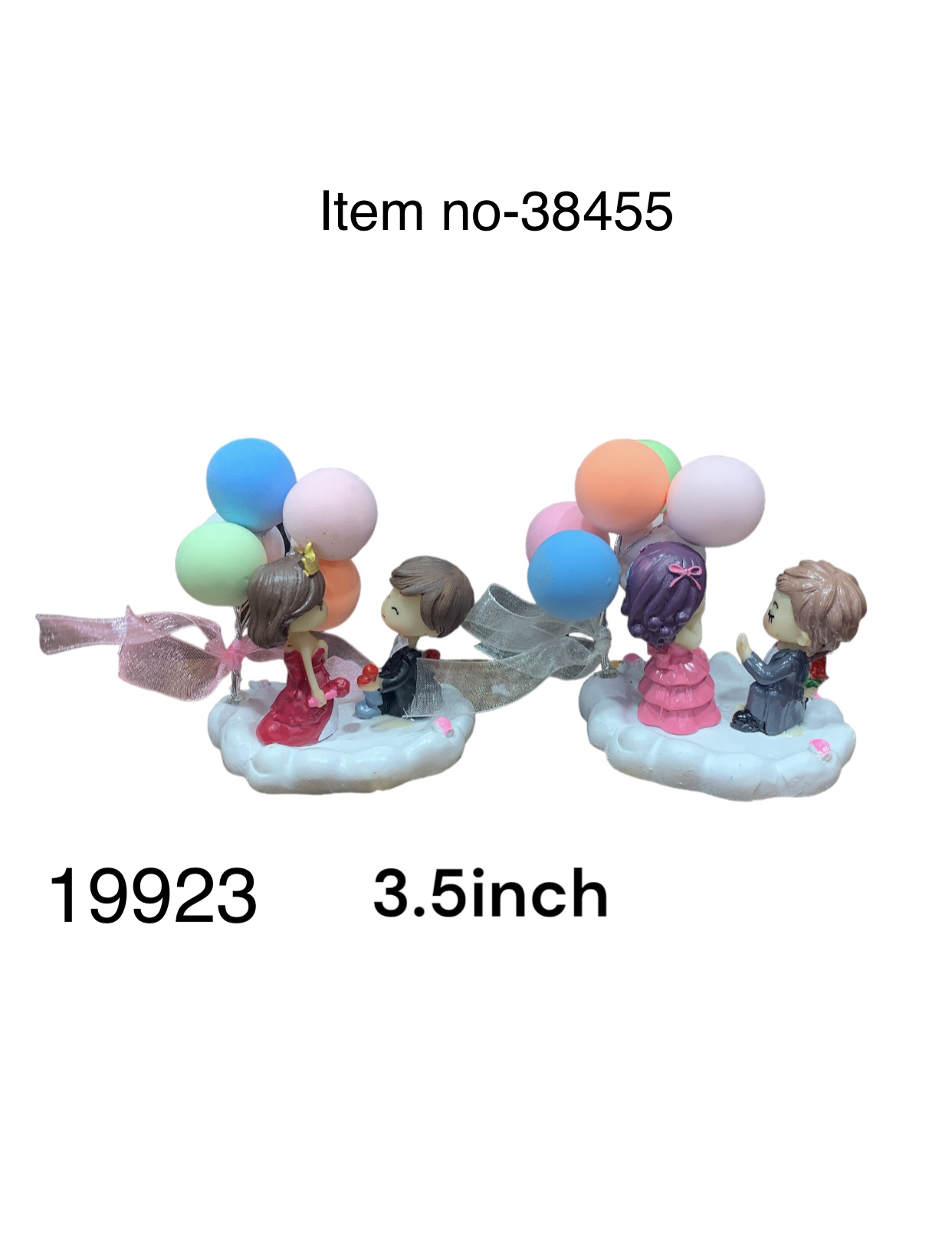 38455(120)-COUPLE SHOWPIECE WITH BALLOON