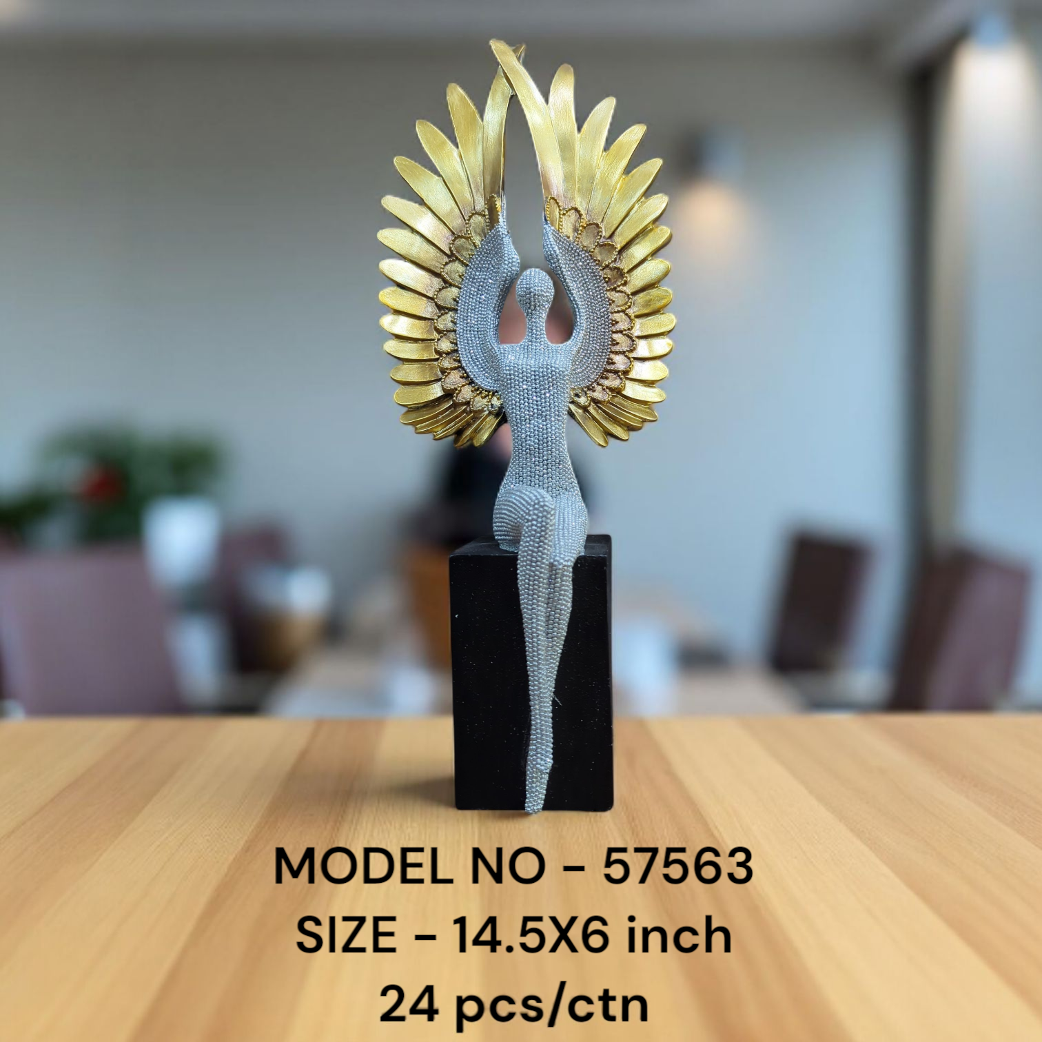 57538 (24)-GIRL S/P WITH METAL STAND