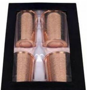 Pack of 4 Embossed glass gift set DC 54